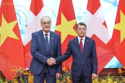 Th&uacute;c đẩy hợp t&aacute;c t&agrave;i ch&iacute;nh Việt Nam - Thụy Sĩ: Kết nối với c&aacute;c trung t&acirc;m t&agrave;i ch&iacute;nh lớn tr&ecirc;n thế giới