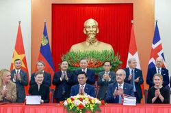 Việt Nam - EFTA ch&iacute;nh thức k&yacute; Hiệp định thương mại tự do