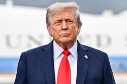 Tổng thống Trump miễn &aacute;p dụng lệnh trừng phạt ng&agrave;nh năng lượng Nga
