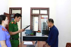 Triệt ph&aacute; đường d&acirc;y sản xuất, bu&ocirc;n b&aacute;n thuốc giả