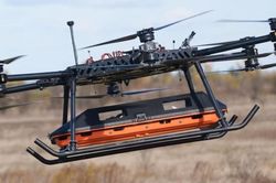 Ukraine ra mắt UAV StarGate cứu thương bay xuyên chiến tuyến đưa thương binh về an toàn