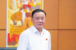 Thường trực Ban B&iacute; thư: Năm 2027 sẽ c&oacute; hệ thống bi&ecirc;n chế, tiền lương r&agrave;nh mạch