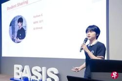 Thần đồng AI 17 tuổi rời Kimi: Cuộc chiến gi&agrave;nh nh&acirc;n t&agrave;i giữa Mỹ v&agrave; Trung Quốc n&oacute;ng đến đ&acirc;u?