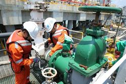 Đa dạng đầu vào, Lọc hóa dầu Nghi Sơn vượt 'bão' Trung Đông