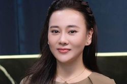 H&igrave;nh ảnh mới nhất của diễn vi&ecirc;n Phương Oanh
