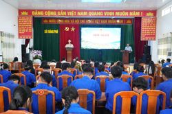 X&atilde; Thăng Ph&uacute; tổ chức đối thoại giữa Chủ tịch UBND x&atilde; với thanh ni&ecirc;n