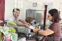 Điểm tựa cho người d&acirc;n an cư, ph&aacute;t triển kinh tế