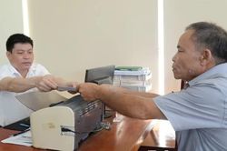 Y&ecirc;n Ph&uacute; x&acirc;y dựng ch&iacute;nh quyền gần d&acirc;n