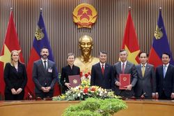 Việt Nam v&agrave; C&ocirc;ng quốc L&iacute;ch-then-xtai-in k&yacute; Hiệp định tr&aacute;nh đ&aacute;nh thuế hai lần, th&uacute;c đẩy hợp t&aacute;c kinh tế v&agrave; đầu tư song phương