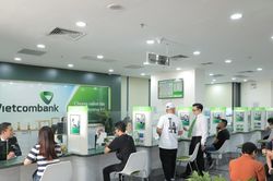 Ng&acirc;n h&agrave;ng Nh&agrave; nước y&ecirc;u cầu hạ l&atilde;i suất tới 2%, nh&agrave; băng kh&ocirc;ng tu&acirc;n thủ sẽ bị cắt room t&iacute;n dụng