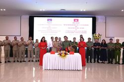 Tăng cường hợp t&aacute;c ph&ograve;ng, chống tội phạm, bảo đảm an ninh trật tự khu vực bi&ecirc;n giới