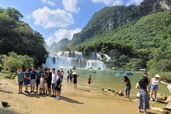 Cao Bằng mong muốn tăng cường hợp t&aacute;c quảng b&aacute; h&igrave;nh ảnh, kết nối thị trường