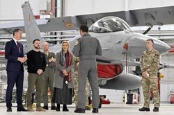 Không quân Ukraine được tăng cường hàng loạt tiêm kích F-16 giữa tình hình nóng