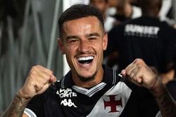 Coutinho ghi bàn đầu tiên, Santos ngược dòng ngoạn mục