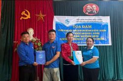 Mộc Ch&acirc;u đưa m&ocirc; h&igrave;nh chi hội phụ nữ số, thanh ni&ecirc;n số đến cộng đồng