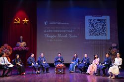 'Chuyện thanh xuân' kết nối tài năng trẻ Trường Đại học Sân khấu - Điện ảnh Hà Nội