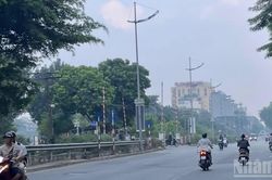 Thời tiết ng&agrave;y 19/10: Bắc Bộ ng&agrave;y nắng, Nam Bộ c&oacute; mưa r&agrave;o