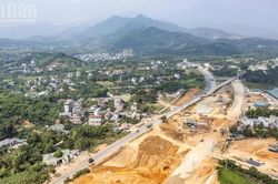 [Ảnh] Tập trung đẩy nhanh tiến độ dự án con đường nối Đại lộ Thăng Long với Hòa Bình