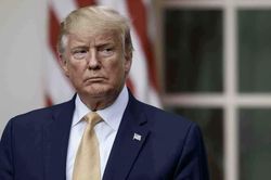 Tỷ lệ ủng hộ Tổng thống Donald Trump thấp kỷ lục trước bầu cử giữa kỳ
