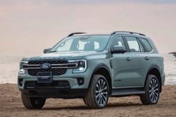 Top 4 xe SUV 7 chỗ bán chạy nhất tháng 9/2026: Ford Everest tiếp tục dẫn đầu