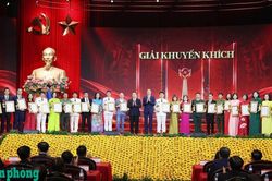 C&aacute;n bộ Bộ đội Bi&ecirc;n ph&ograve;ng tỉnh C&agrave; Mau đoạt giải Khuyến kh&iacute;ch Cuộc thi ch&iacute;nh luận về bảo vệ nền tảng tư tưởng của Đảng năm 2026