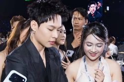 Đu concert đến 3h s&aacute;ng