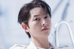 Song Joong Ki bỏ đi khi nhắc tên Song Hye Kyo