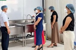 48 học sinh bất thường sức khỏe, ph&aacute;t hiện trực khuẩn mủ xanh trong nước uống ở trường