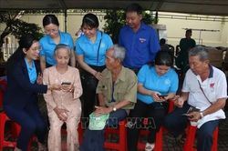 Tạo lập sổ sức khỏe điện tử cho người d&acirc;n - B&agrave;i cuối: Đồng bộ giải ph&aacute;p 'phủ s&oacute;ng' Sổ sức khỏe điện tử
