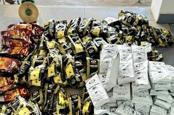 Khởi tố đối tượng d&ugrave;ng đậu n&agrave;nh, hương liệu sản xuất c&agrave; ph&ecirc; giả