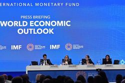 Hội nghị của IMF v&agrave; WB: Nhiều c&acirc;u hỏi của c&aacute;c nước đang ph&aacute;t triển bị bỏ ngỏ