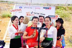 Bình Lư đưa nông sản lên sàn số