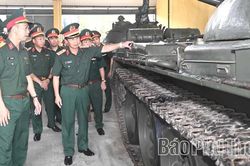 X&acirc;y dựng ph&ograve;ng thủ Qu&acirc;n khu 2 ng&agrave;y c&agrave;ng vững mạnh