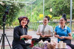 Phụ nữ Sơn La bắt nhịp chuyển đổi số