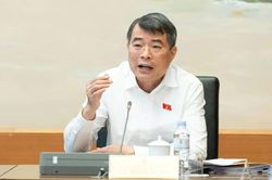 Thủ tướng L&ecirc; Minh Hưng: Phải kiểm so&aacute;t được gi&aacute; nh&agrave; ở x&atilde; hội, nh&agrave; ở cho thu&ecirc;