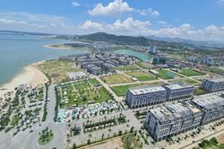 Làm rõ giải pháp chống ngập, xử lý nước thải của đô thị Quảng Ninh