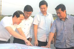 Thứ trưởng Nguyễn Tường Văn: Phú Thọ cần đồng bộ không gian đô thị, kết nối hạ tầng