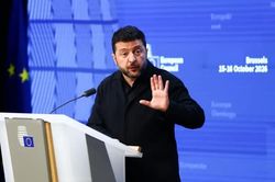 Tổng thống Ukraine k&ecirc;u gọi chấm dứt xung đột giữa l&uacute;c rạn nứt ngoại giao với Mỹ