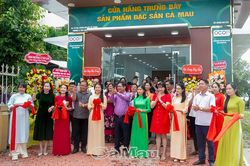 Mở rộng k&ecirc;nh b&aacute;n, kết nối đầu ra cho sản phẩm OCOP C&agrave; Mau