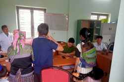 Trang bị kiến thức ph&aacute;p luật cho đồng b&agrave;o miền n&uacute;i