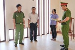 Khởi tố đối tượng d&ugrave;ng hương liệu để sản xuất c&agrave; ph&ecirc; bột giả
