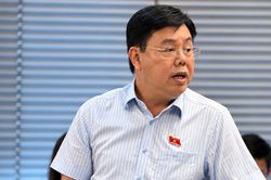 Bộ trưởng Bộ Nội vụ kể về lời nhắn tha thiết xin giữ tên trường của học sinh