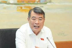 Thủ tướng Ch&iacute;nh phủ L&ecirc; Minh Hưng: Kh&ocirc;ng để gi&aacute; nh&agrave; ở x&atilde; hội, nh&agrave; ở cho thu&ecirc; tăng đột biến