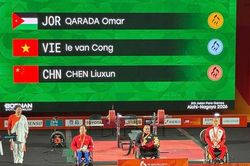 Lê Văn Công giành Huy chương Bạc cho Đoàn Thể thao người khuyết tật Việt Nam