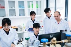 H&agrave; Nội quy định hỗ trợ nghi&ecirc;n cứu sinh giải b&agrave;i to&aacute;n lớn của th&agrave;nh phố