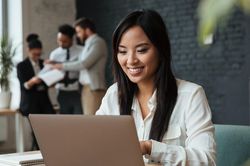 Những cung ho&agrave;ng đạo kh&ocirc;ng th&iacute;ch sống an to&agrave;n, th&agrave; thất bại c&ograve;n hơn nuối tiếc
