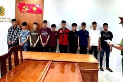 Phú Thọ: Khởi tố 10 thanh thiếu niên mang phóng lợn, vỏ chai bia hỗn chiến lúc rạng sáng