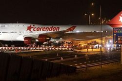 Ph&aacute;t hiện m&aacute;y bay Boeing 747 nặng 150 tấn được vận chuyển từ s&acirc;n bay tới kh&aacute;ch sạn bằng đường bộ để l&agrave;m nhiệm vụ đặc biệt