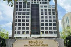 Bộ Nội vụ l&agrave;m 'điểm' ho&agrave;n thiện vị tr&iacute; việc l&agrave;m, phương &aacute;n bi&ecirc;n chế 2027-2031