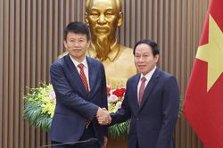 Hoan ngh&ecirc;nh Trường Kinh doanh, Đại học Hong Kong mở rộng hợp t&aacute;c bền vững tại Việt Nam